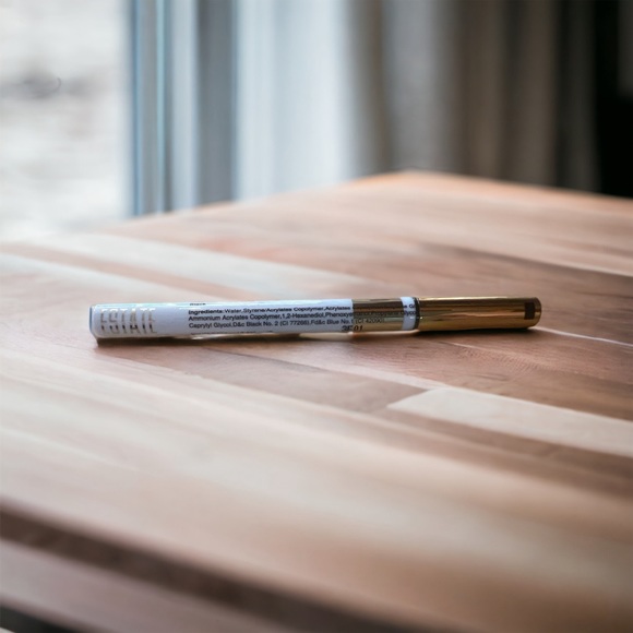 ⚫️ ESTATE COSMETICS Precision Felt Tip Liquid Liner Black Full-Size New - Picture 2 of 3